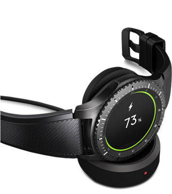 what is the difference between garmin fenix 5 and 5 plus